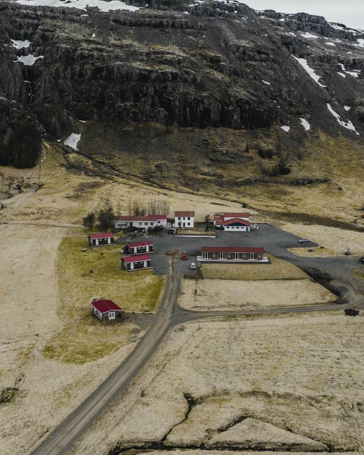 Guesthouse Skálafell Exteriér fotografie